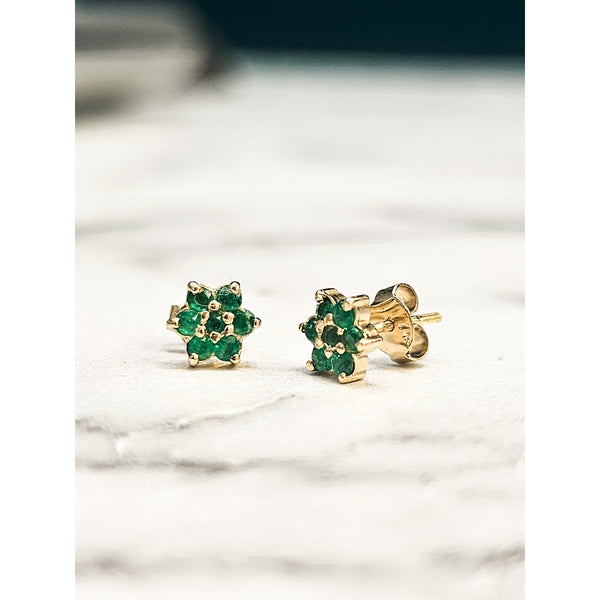 Aretes flor medianos esmeraldas