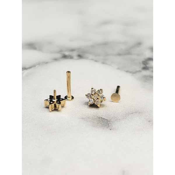 Piercing flor pequeña diamantes